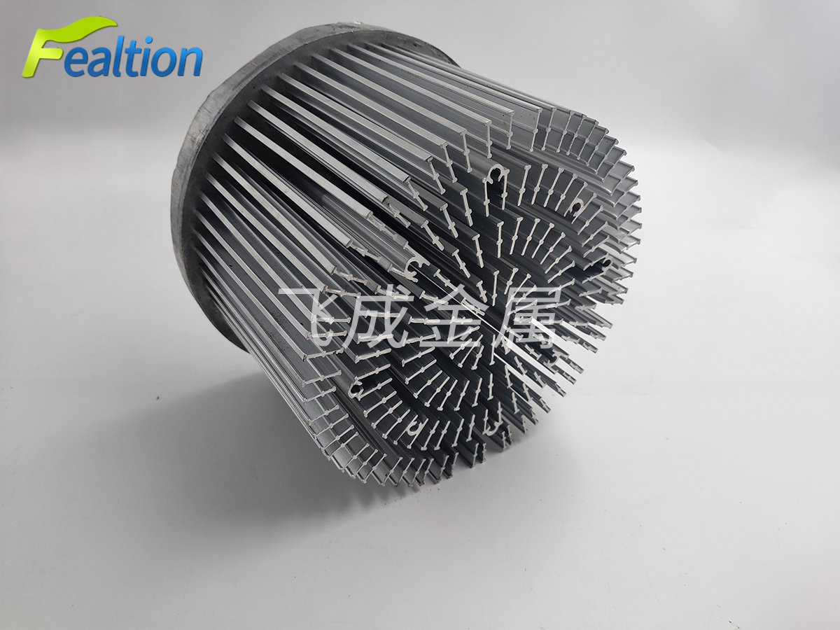 冷锻散热器